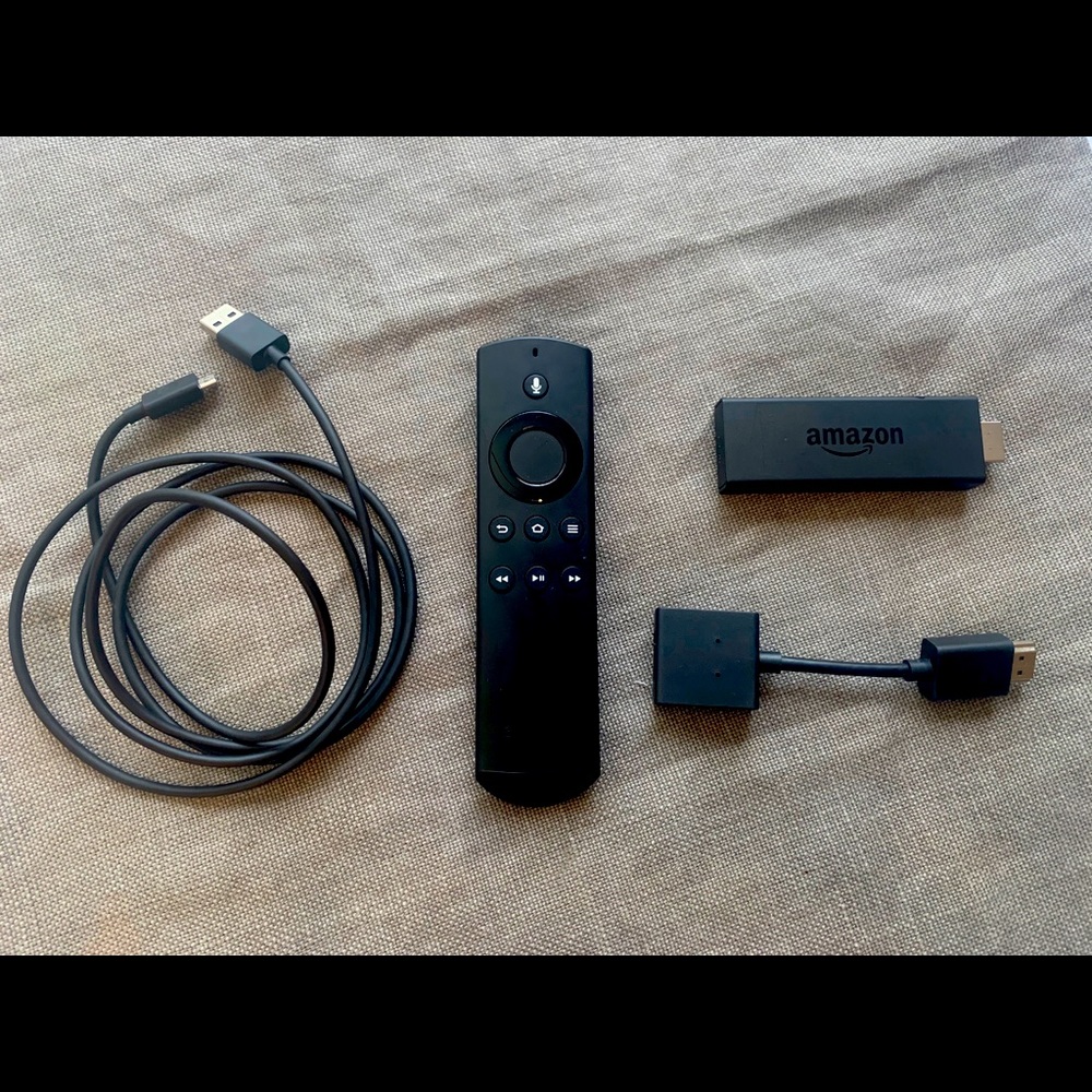Amazon Fire Stick TV w/ Alexa voice remote - USED